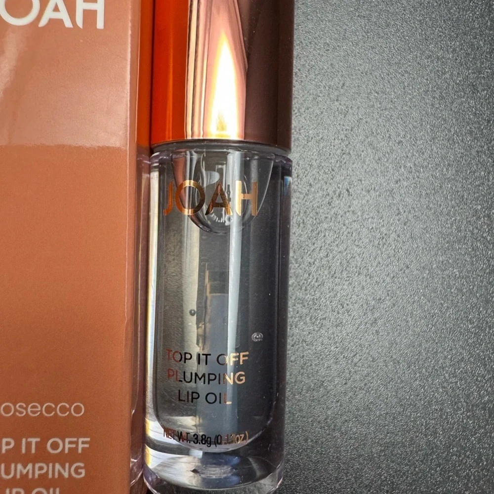 JOAH Prosecco Top it off plumping lip oil Brand new